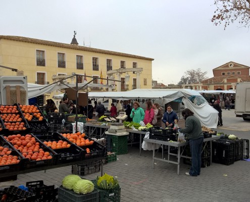 mercadillo-jueves-tarancon-ayuntamiento